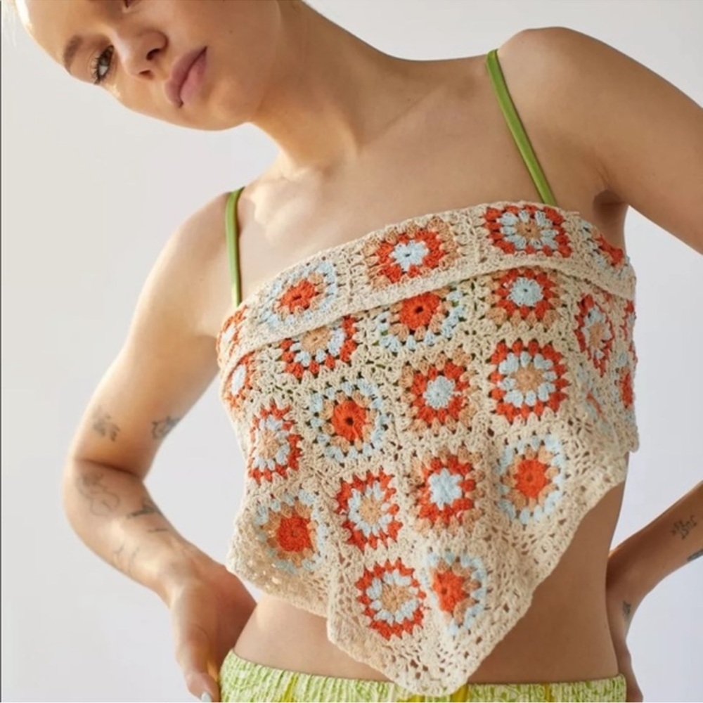 Urban Outfitters Mandi Crochet Triangle Scarf - Picture 2 of 4